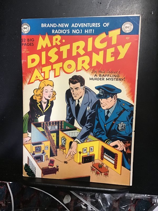 Mr. District Attorney #17 (1950) Sharp looking golden-age detective comic! VG/FN