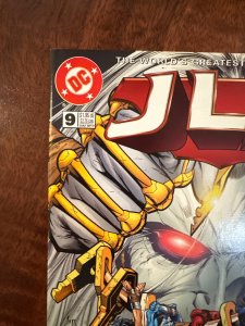 JLA #9 (1997)