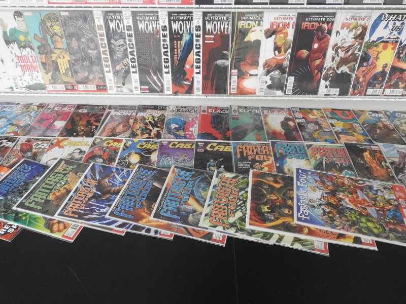 Huge Lot 160+ Comics W/ Spider-Man, Infinity, Wolverine, +More! Avg VF/NM Cond!