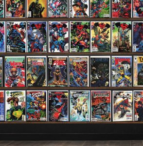 Huge Lot 150+ Comics with Superman / Batman, Hourman, 52 & More!