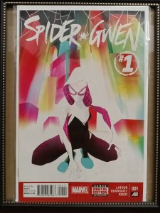 SPIDER-GWEN 1 1ST SOLO SERIES (2015, MARVEL COMICS)   N174x