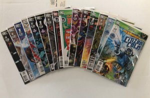 *Flashpoint tie-in/button lot | 11 buttons, 56 High Grade books total!