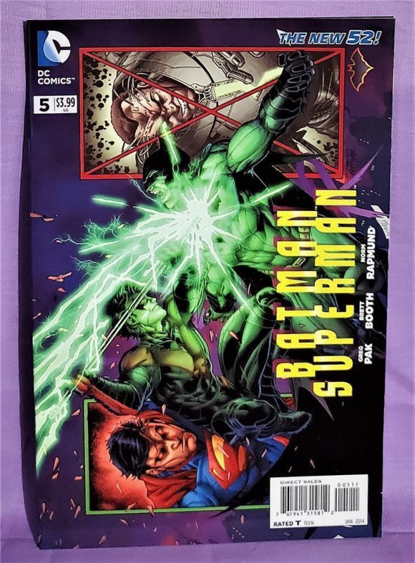 BATMAN SUPERMAN #5 DC New 52 Horizontal Page Format New Toy Master (DC 2014)