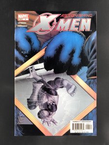 Astonishing X-Men #4 (2004) 1st App of Armor, Mutant with a Psionic Exoskeleton