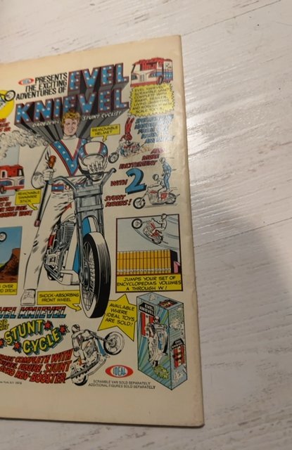 Marvel Two-in-One #1 (1974)vs the man-thing small 1 tear back cover