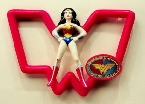 Wonder Woman Straw Holder - Vintage
