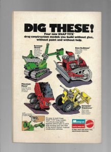 MISTER MIRACLE #9 - GREAT SCOTT FREE BUST-OUT! - (6.5) 1972 