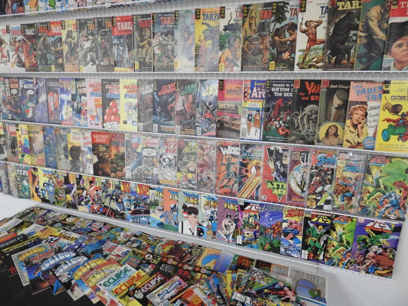 Huge Lot 200+ Comics W/ Tarzan, Groo, Grim Jack, The Fly+ Avg Fine- Condition!