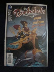 DC Comics: Bombshells #2