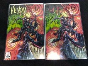 Venom #32 HOTZ COVER VARIANT VIRGIN & TRADE SET OF 2