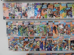 Huge Lot 180+ Comics W/ Justice League, Legends, Justice Society+ Avg Fine Cond!