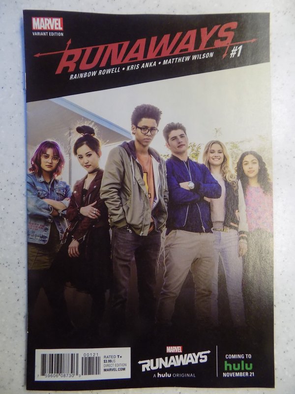 RUNAWAYS # 1 MARVEL HULU TV VARIANT RARE