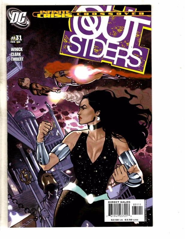 Lot Of 12 Outsiders DC Comic Books # 30 31 32 33 34 35 36 37 38 39 40 41 J259