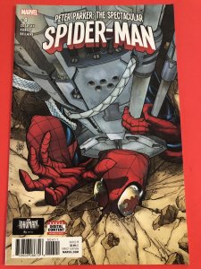 Peter Parker: The Spectacular Spider-Man #4 (2017) NM