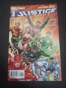 Justice League #1 NM- New 52 DC Comics c213
