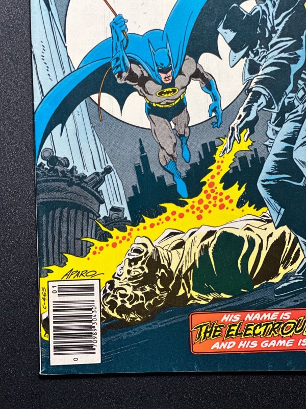 Batman #331 (1981) Newsstand- [KEY] 1st App Electrocutioner - Jim Aparo - VF/NM!