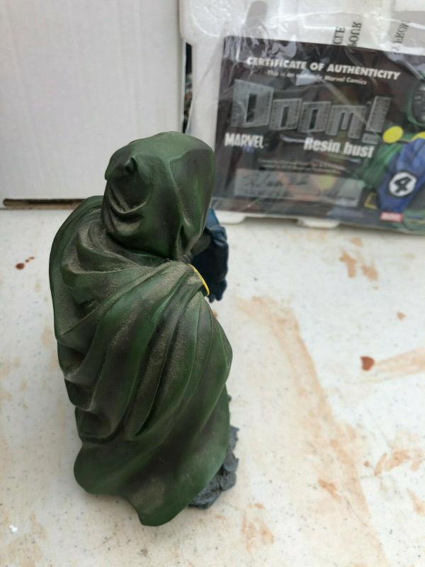 DOCTOR DOOM Resin Bust Diamond Select Toys Fantastic Four #2568/5000 with COA