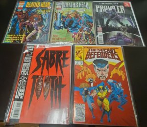 5PC MARVEL MISC LOT(9.0)#1S DEATHSHEAD SABRETOOTH PROWLER SECRET DEFENDERS! 2009