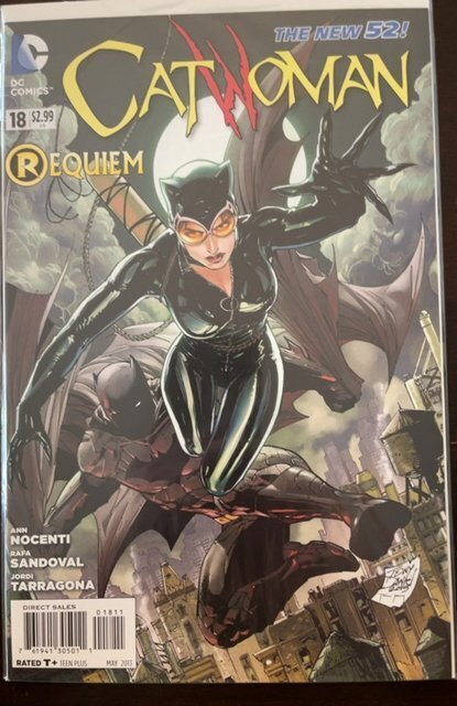 Group Lot of 25 Comics (See Details) Ms. Marvel, Catwoman, Batman