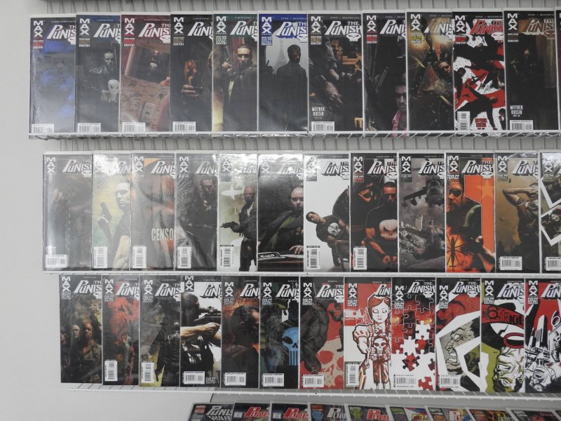 Huge Lot 160+ Comics W/Ghost Rider, Punisher, Hobgoblin+ Avg VF+ Condition!