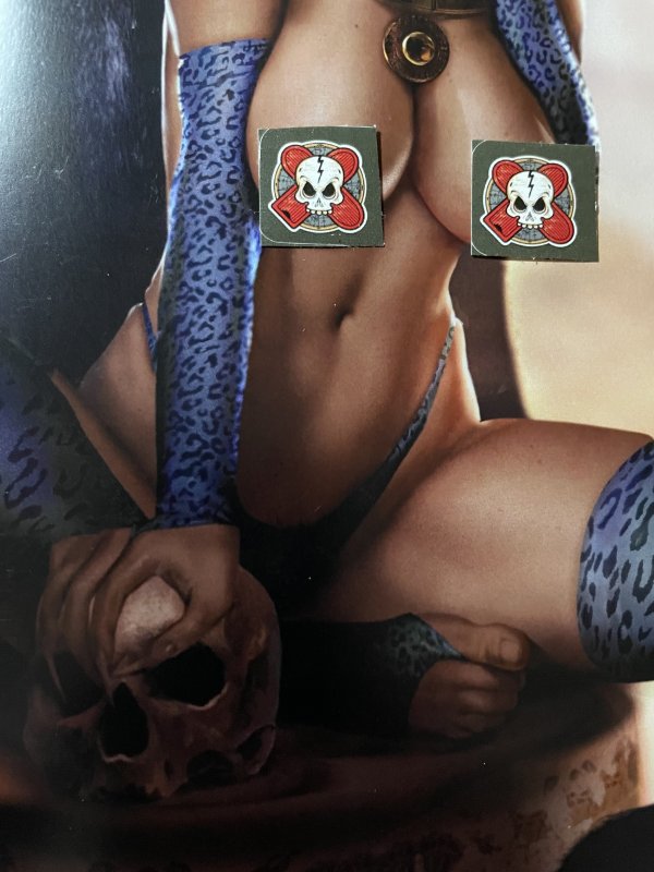 FARO'S LOUNGE #1 BLACK PANTHER COMIC CONNECTION EXCLUSIVE LTD 75 NM+