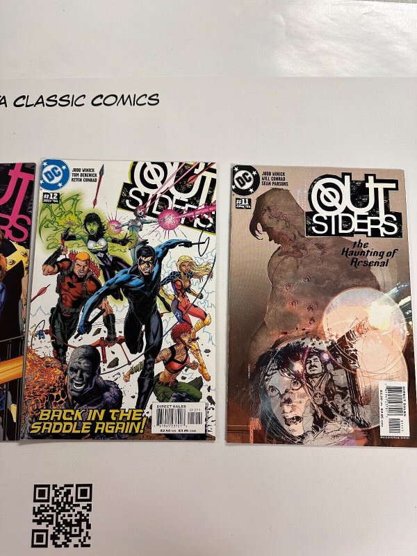 4 Outsiders DC Comic Books # 11 12 13 15 Batman Superman Flash  21 CT3