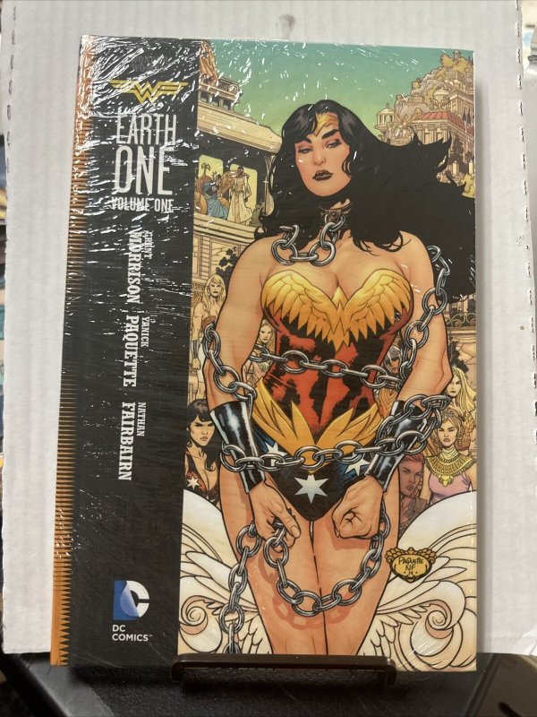 Wonder Woman Earth One Pub  Vol. 1 by G. Morrison (2016, Hardcover) SEALED