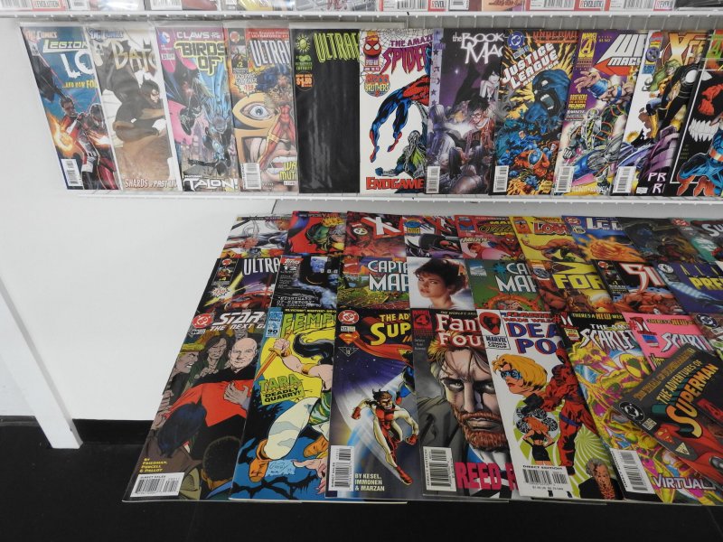 Huge Lot 180+Comics W/X-Men, Hulk, Deathstroke, Spidey+ Avg VF+ Condition!
