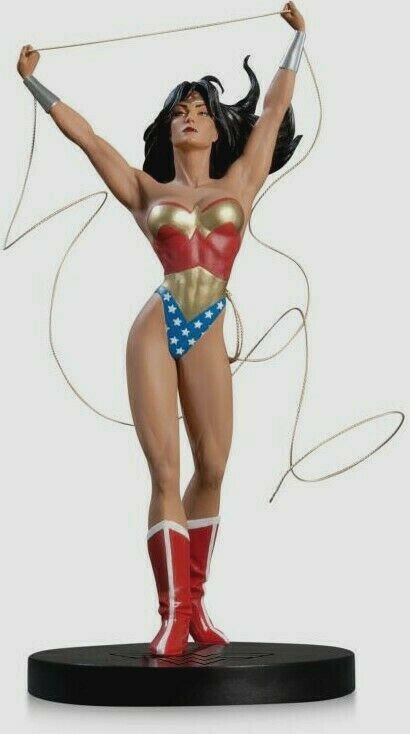 Wonder Woman Statue - 14.85 - DC Designer Series - Adam Hughes - Mint in Box