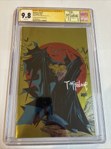 Batman (2022) #423 (CGC 9.8)  Fan Expo Special Foil Gold Signed Todd McFarlane