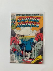 Captain America 224 Fine Fn 6.0 Marvel