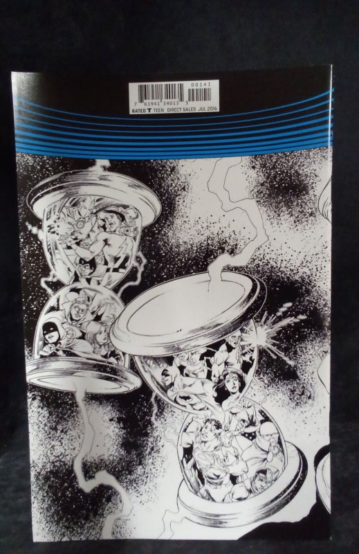 DC Universe: Rebirth Sketch Cover (2016)