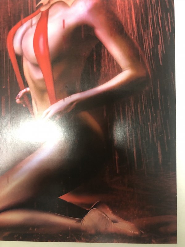 Vampirella Strikes (2022) # 1 Variant (NM) Dynamite Entertainment • Rare •