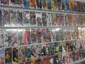 Huge Lot 140+ Comics W/ Hulk, Avengers, Eternals, +More! Avg VF+ Condition!