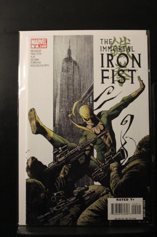 The Immortal Iron Fist #2 Newsstand Edition (2006)