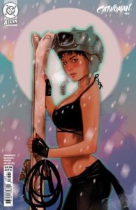 Catwoman #83 Tula Lotay Sweater Weather Variant