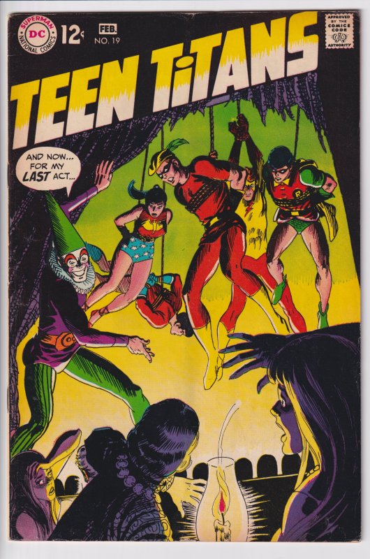 TEEN TITANS #19 (Feb 1969) Nice VG+ 4.5, glossy. Wood inks.