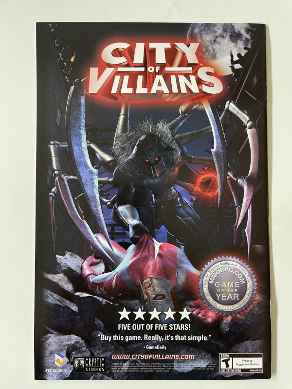 City of Heroes #12- NM+  (2006)