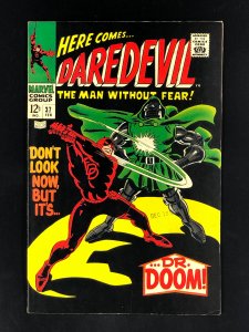 Daredevil #37 (1968) VF+ Dr. Doom and Galactus Appearance