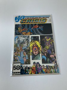 Crisis on infinite Earths 11 Nm- Near Mint- DC Comics