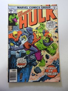 The Incredible Hulk #203 (1976) VG+ Condition moisture ring on bc