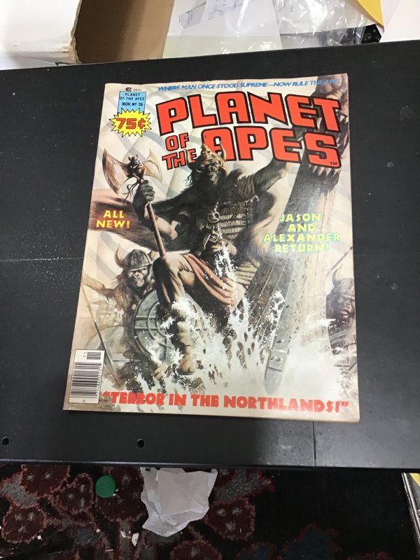 Planet of the Apes #26 (1976) 26th Issue! Movie Pics! Mid grade! FN- Wow!