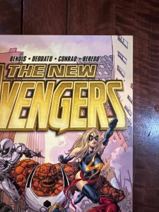 New Avengers #17 (2011)