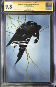 CGC 9.8 Signature Series Batman: The Dark Knight Returns (2022)