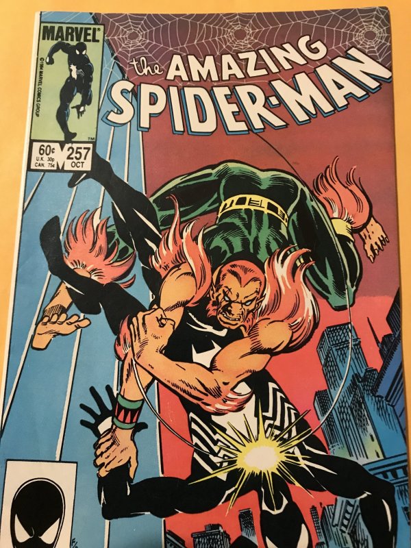 THE AMAZING SPIDER-MAN #257 : Marvel 10/87 Fn/VF; early Black Costume, PUMA