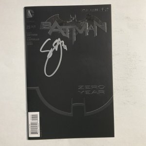 Batman 25 2014 Signed by Scott Snyder DC Comics NM near mint