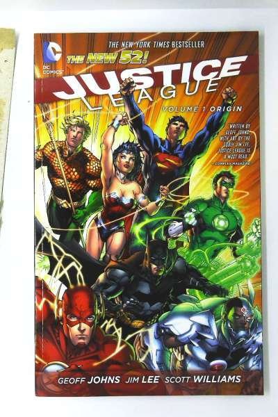 Justice League (2011 series) Trade Paperback #1, VF+ (Stock photo)