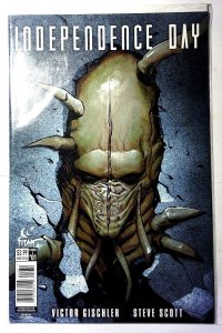 Independence Day #1 C (2016) Titan Comics Var Lee Garbett Aliens 1st Print Comic