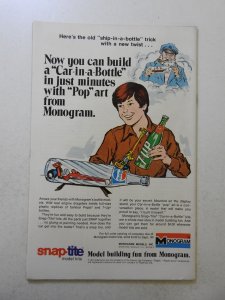 1st Issue Special #8 (1975) VF- Condition! 1st Appearance of Warlord!