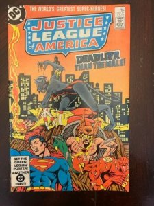 Justice League of America #221 (1983) - NM